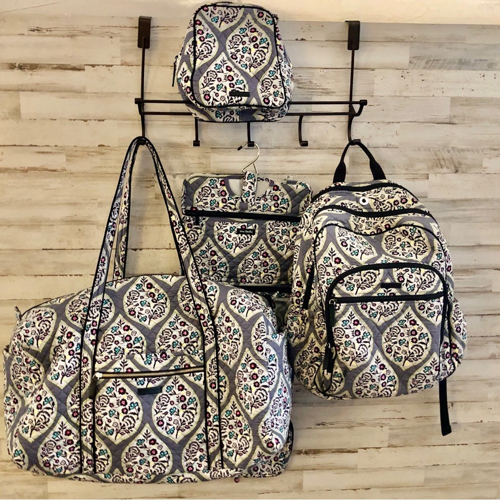 Vera Bradley Gray Heritage Leaf travel set.